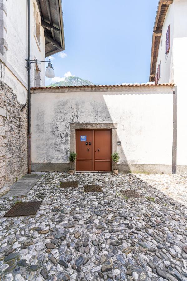 Hotel Sleep In Venzone Exterior foto
